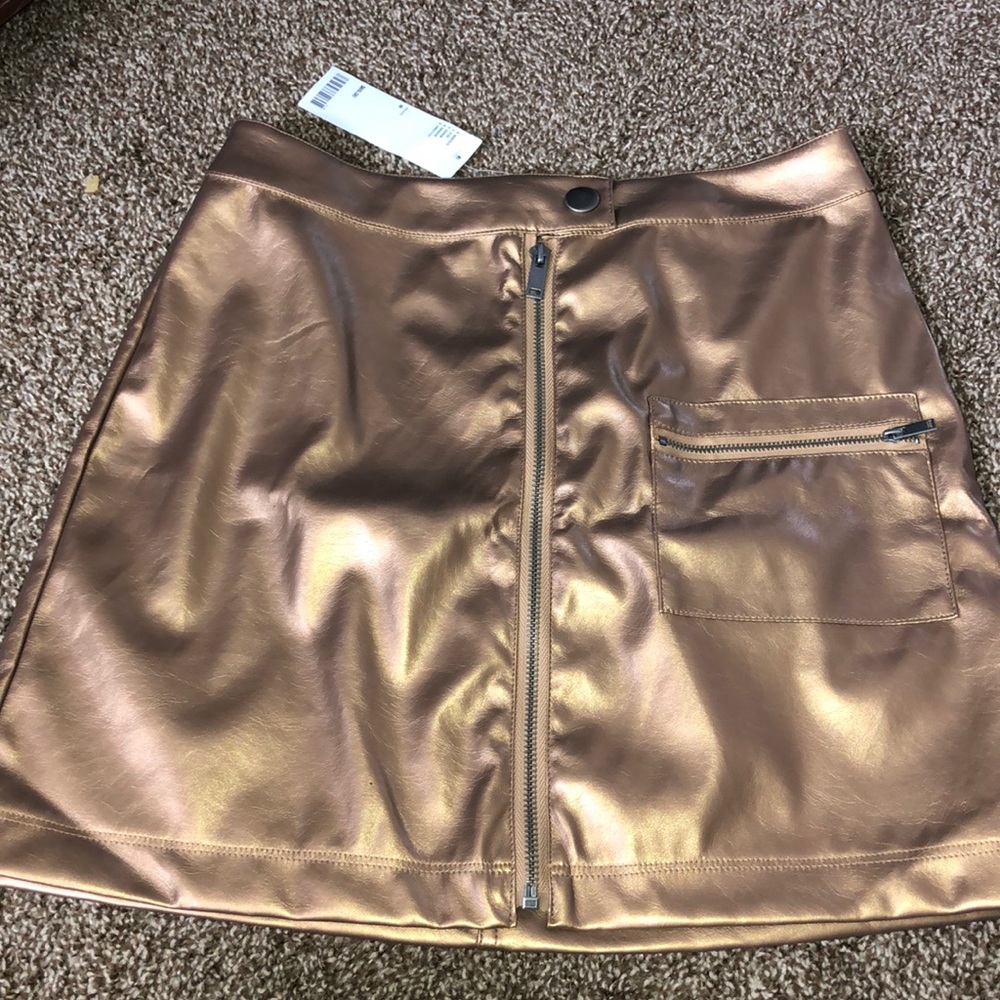 UO NWT skirt